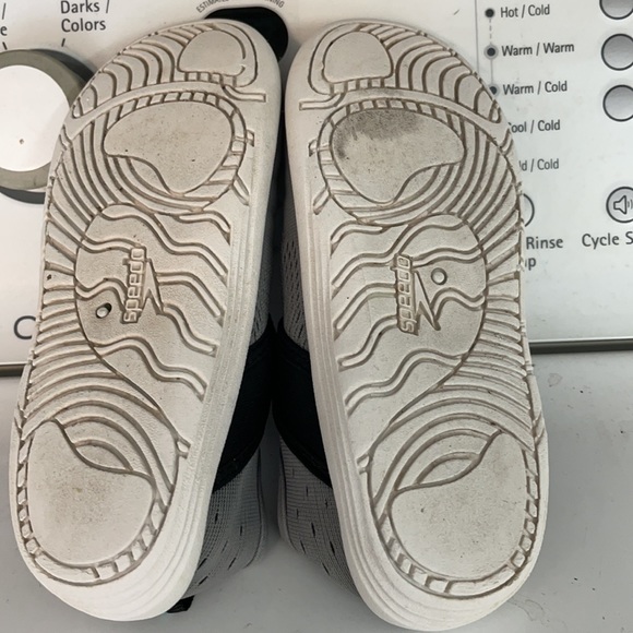 Speedo - Picture 2 of 2